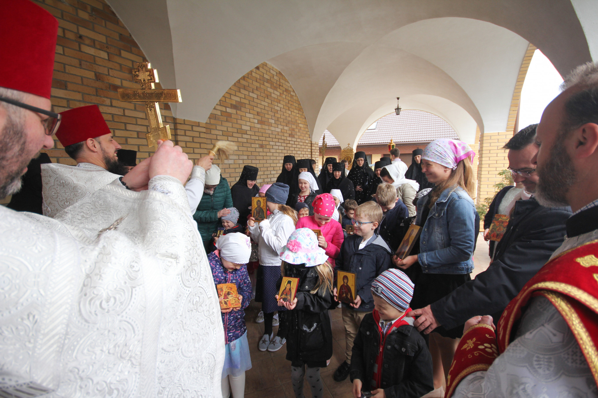 Paschal period processions in Zwierki Convent