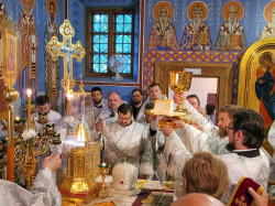 jarek11 
The Divine Liturgy in Grabarka Convent    
2021-08-30 19:40:23