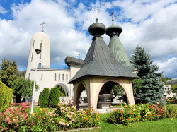 jarek11 
The Holy Trinity Cathedral in Hajnówka 
2021-09-28 09:05:24