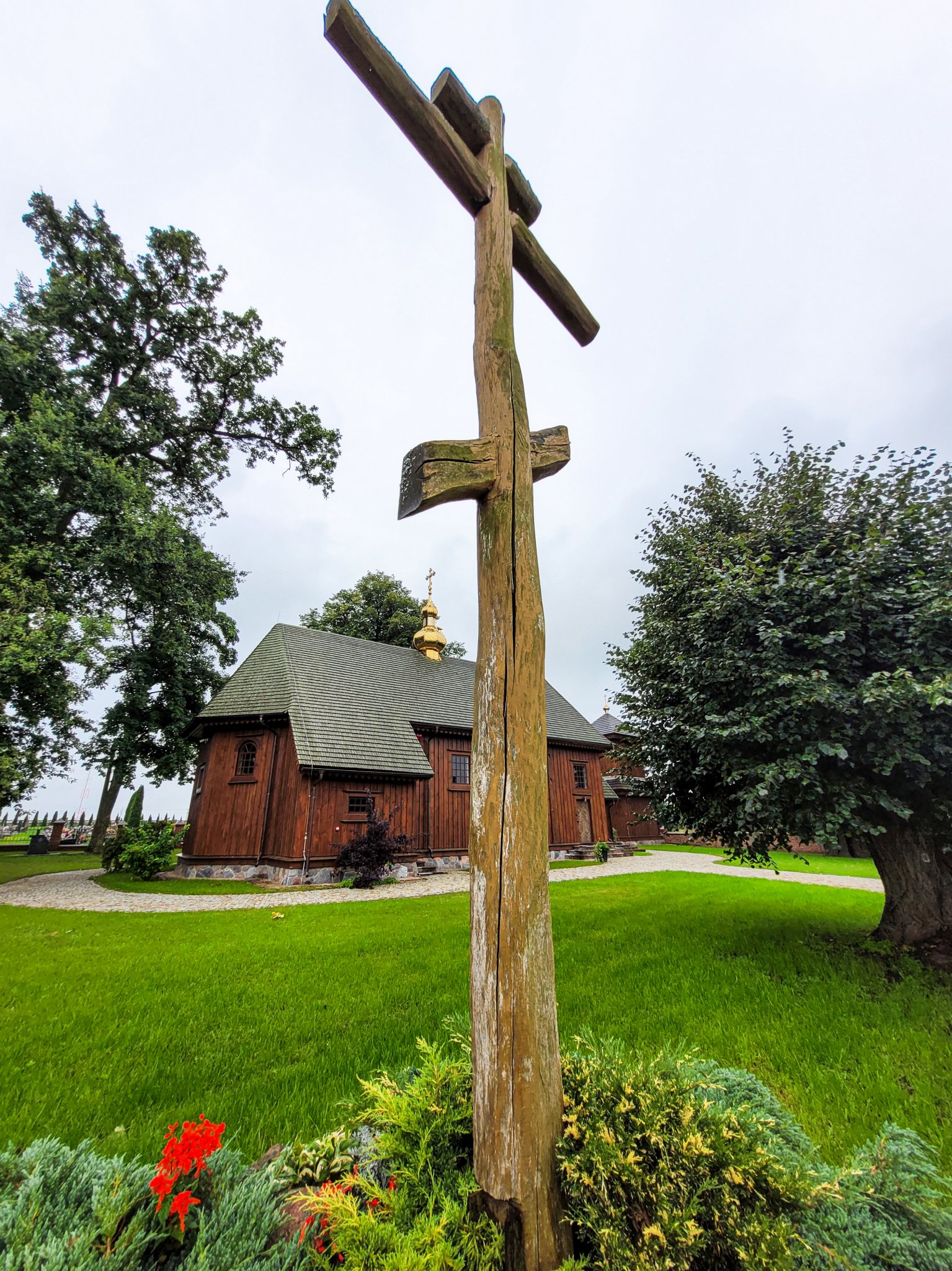 The Orthodox cross close to the  Church in Horostyta