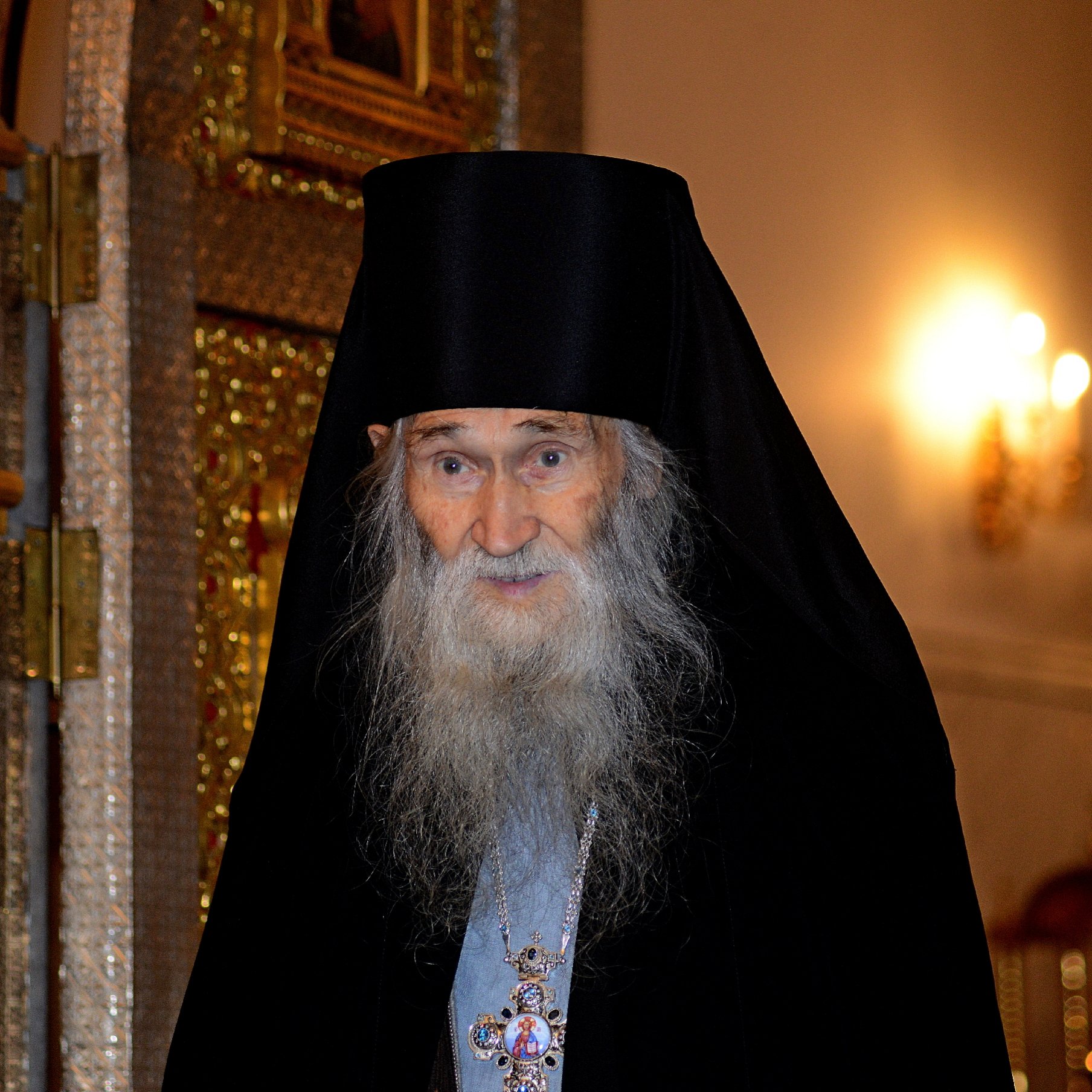 О. Илия