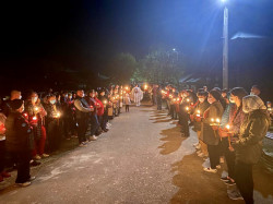 cristiraducu 
Lumina Invierii 
2021-12-22 18:29:24