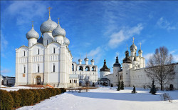 tolmargarita 
Ростов Великий. Соборная площадь 
1 
2022-03-11 22:06:03