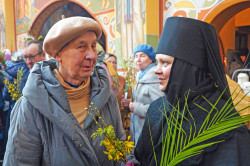 jarek 
The Palm Sunday in Zwierki Convent 
2022-04-17 19:04:09