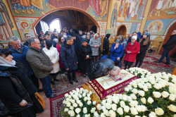 jarek11 
The vespers with taking out of the Epitaphios in Zwierki Convent 
2022-04-24 19:48:45
