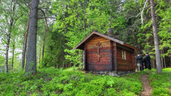 jarek11 
The Orthodox Convent in Lintula. The chapel close to the lake 
2022-06-24 07:32:54