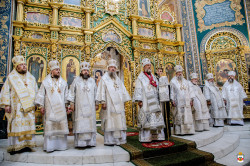 Beschieru Ioan 
Sfânta Liturghie prilejuită de a 70-a aniversare a Înaltpreasfințitului Mitropolit Vladimir 
2022-08-19 20:59:06