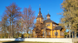 jarek 
The Orthodox church in Juszkowy Gród 
12 
2022-11-11 19:15:21
