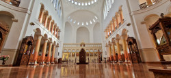 alik 
Cathedral in Poti 
2023-11-19 08:17:44