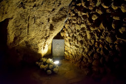 Sheep1389 
Theotokos icon in Al-Mina Orthodox grotto, 2022 
2023-11-24 22:44:10