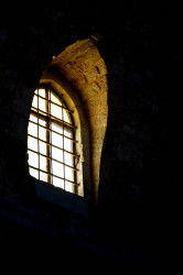 Sheep1389 
Window of st. George cathedral in Al-Mina 
2023-11-26 21:26:49