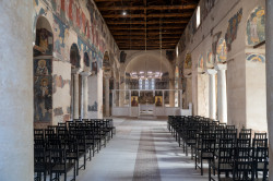 alik 
Old cathedral in Veria 
9 
2024-01-03 16:28:01