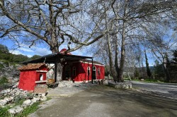 alik 
St. Parascevi Orthodox church close to Philippi 
1 
2024-10-07 13:38:15