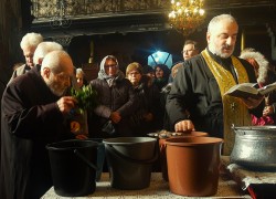 Angel BG 
Велик водосвет отслужиха в църквата „Св. Троица“ в Добрич 2 
2025-01-05 10:33:19