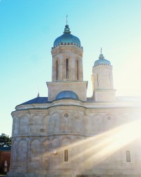 anamariaavram 
Sunshine over Dealu Monastery 
2025-01-12 10:53:28