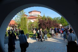 anamariaavram 
Pilgrims at Pantocrator Monastery, Teleorman, Romania 
2025-05-04 17:53:32