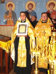 szolucha.w 
Ks. prot. por. dr Korneliusz Wilkiel z aktem błogosłowieństwa. 
2025-06-10 10:04:03