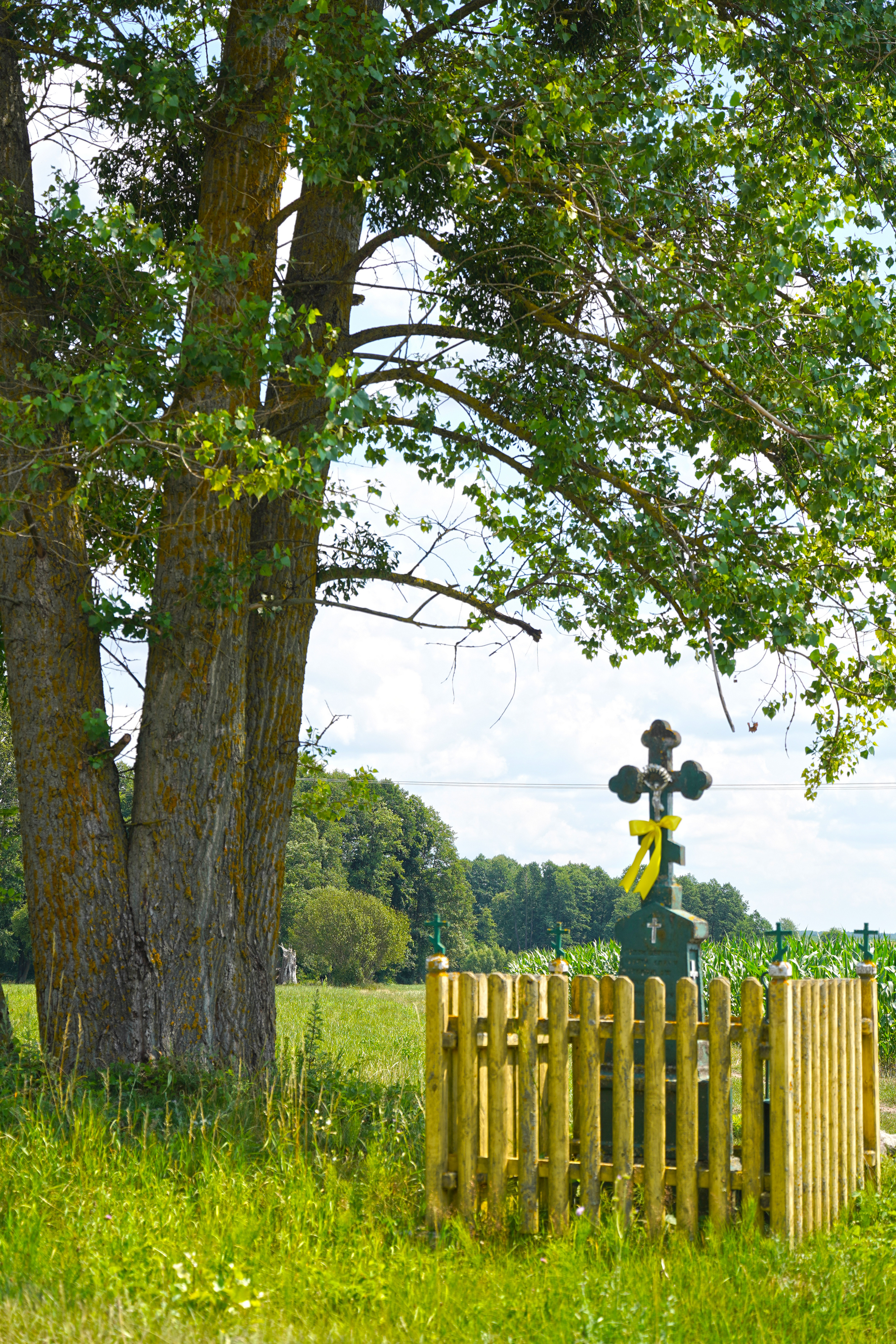 Cross close to tthe Orthodox church in Kośna village