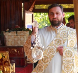 anamariaavram 
Feast of the bringing of the relics of Saint Demetrius the New to Bucharest 2025 
2025-07-13 20:21:08