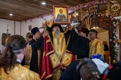 Lazo 
Prayers are recited over the reliquary of Tanquilria Arrsamquq, Matushka Olga Michael (1916-1979). F 
2025-07-15 18:31:54