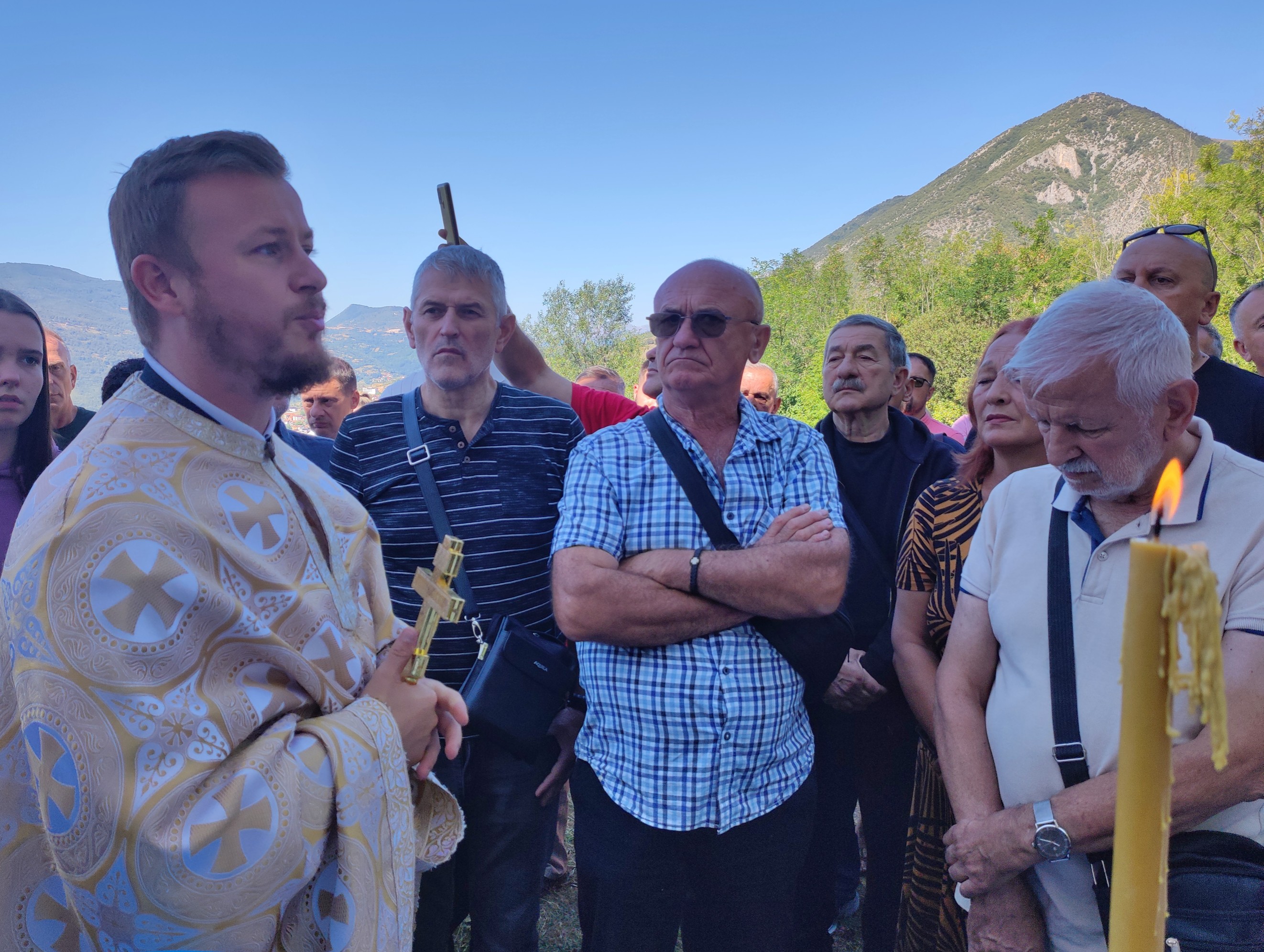 Црква Успења Пресвете Богородице у селу Средска на КиМ