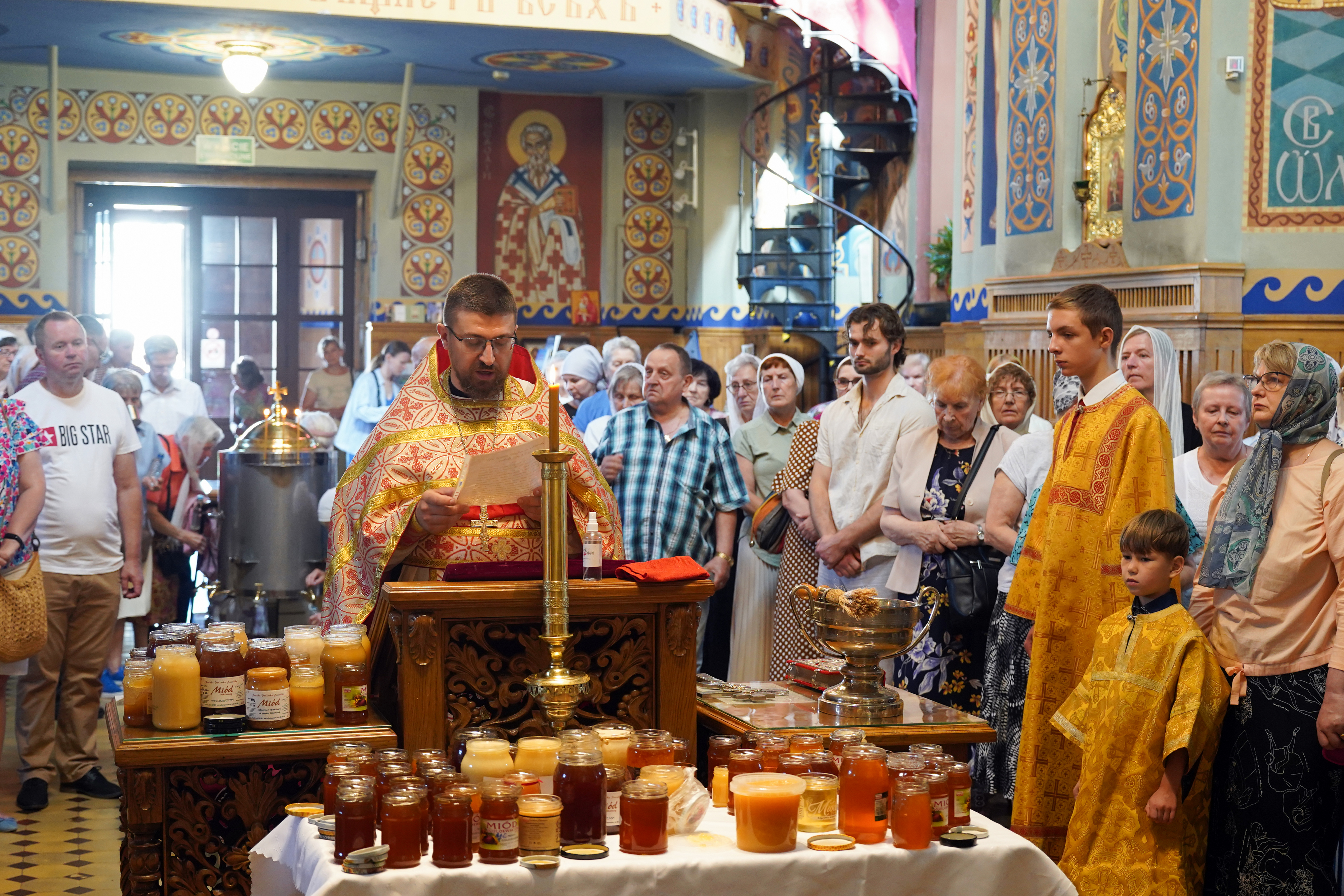 "The first Spas" in St. Nicholas Cathedral in Białystok - honey consecration