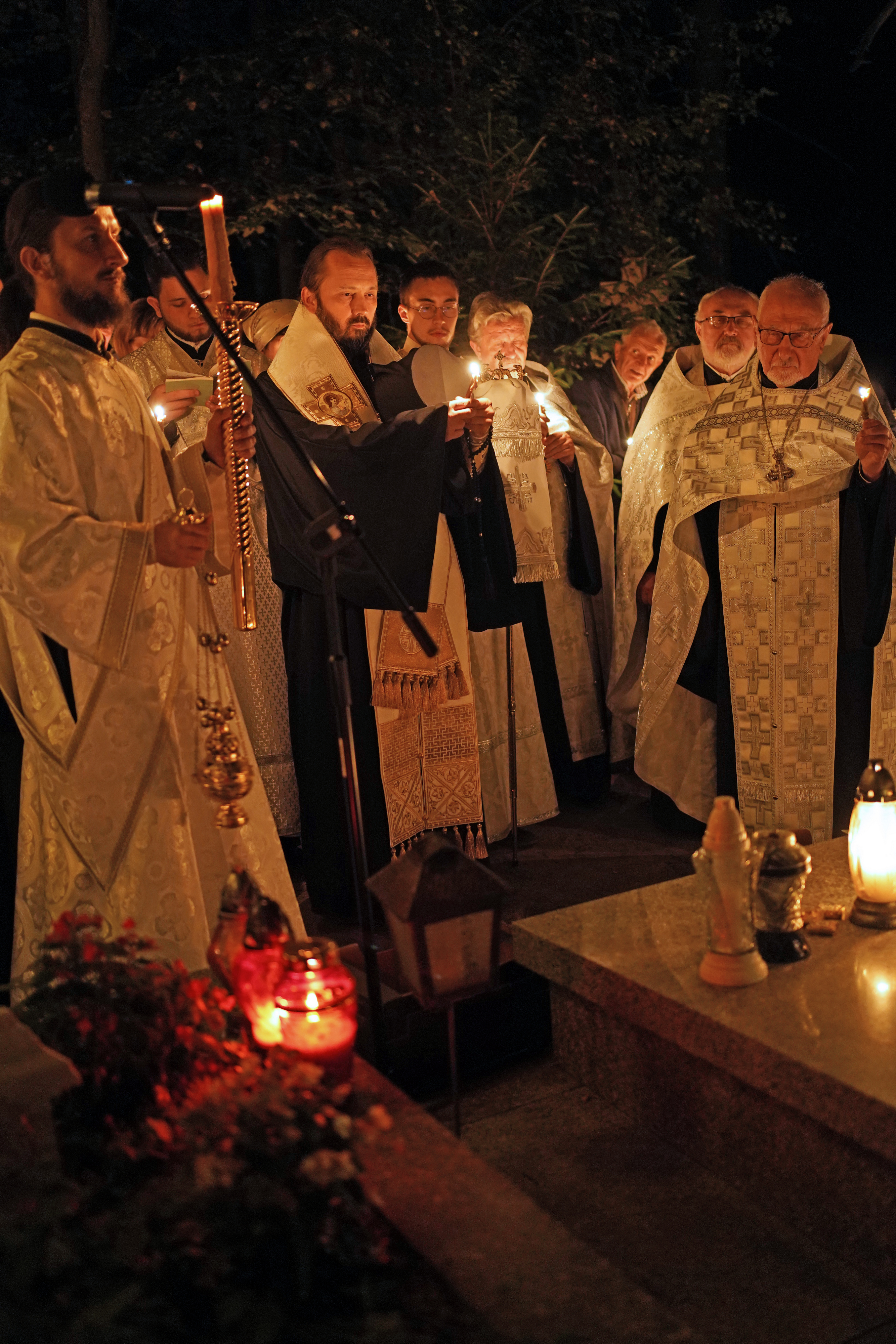 Night akathist for the dead on the Holy Mountain of Grabarka