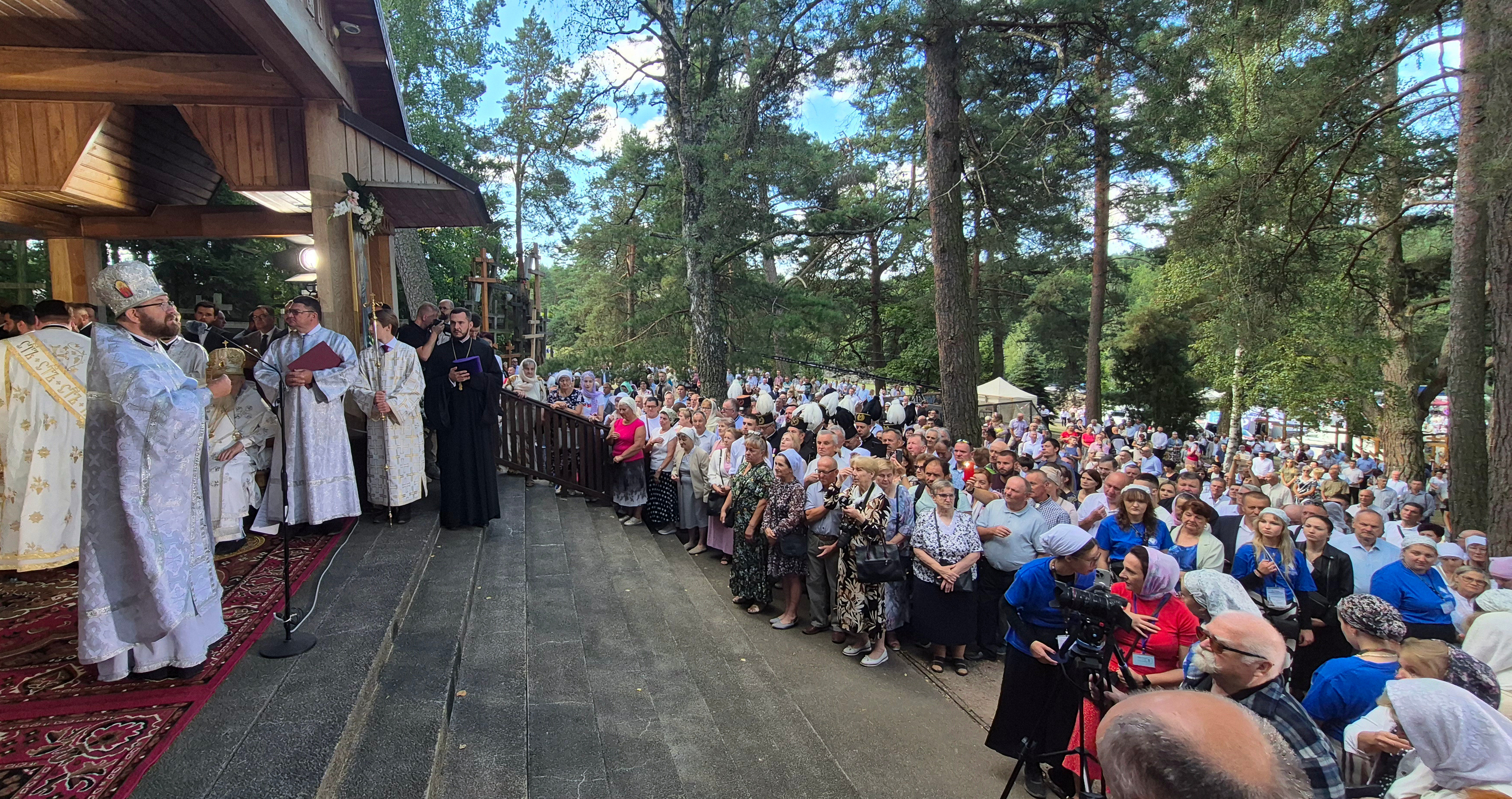 Before Divine Liturgy of Transfiguration feast on Grabarka, 2025