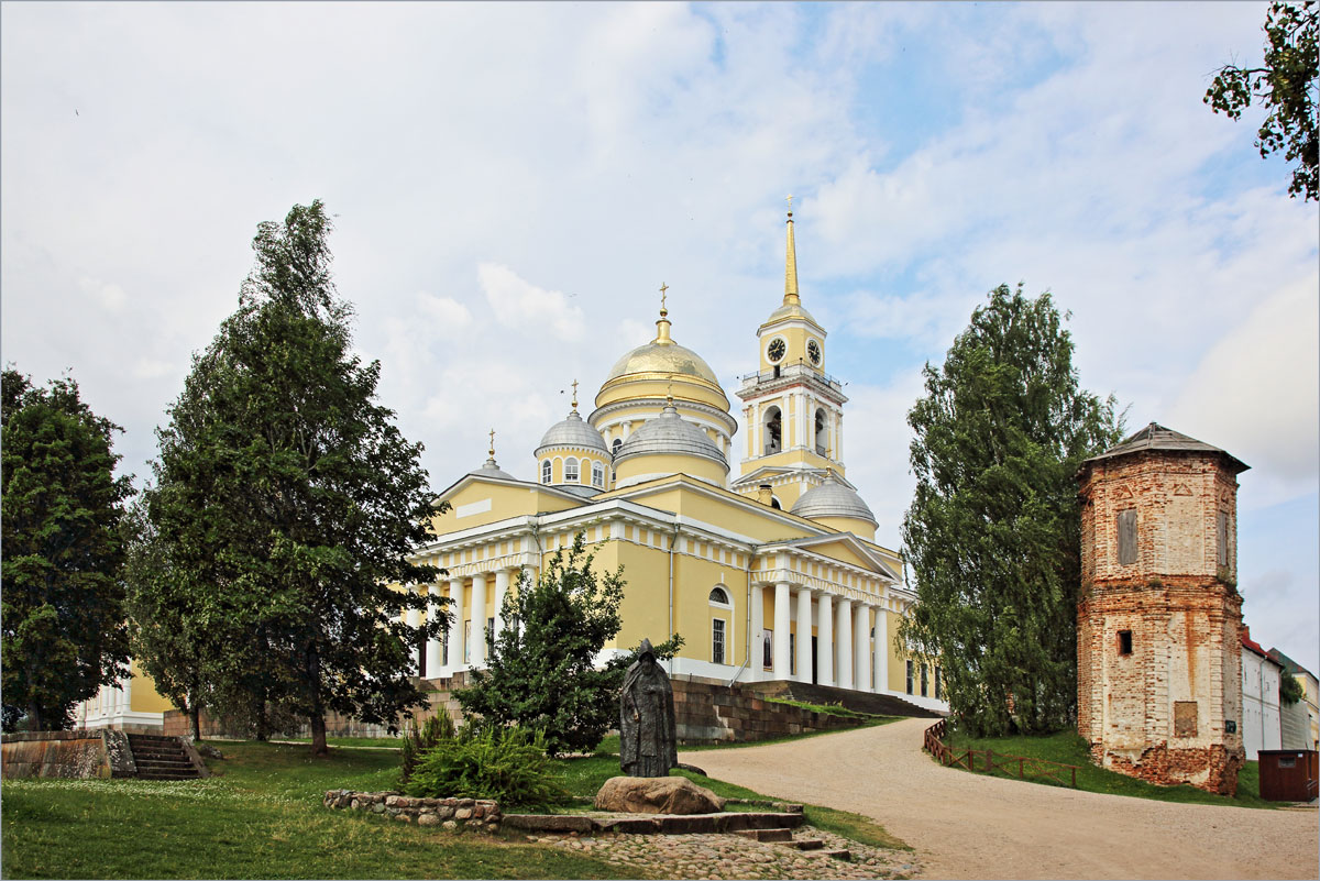 Нило-Столобенская пустынь