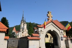 Sheep1389 
 Saint Nicholas Orthodox church in Brasov, June 2025