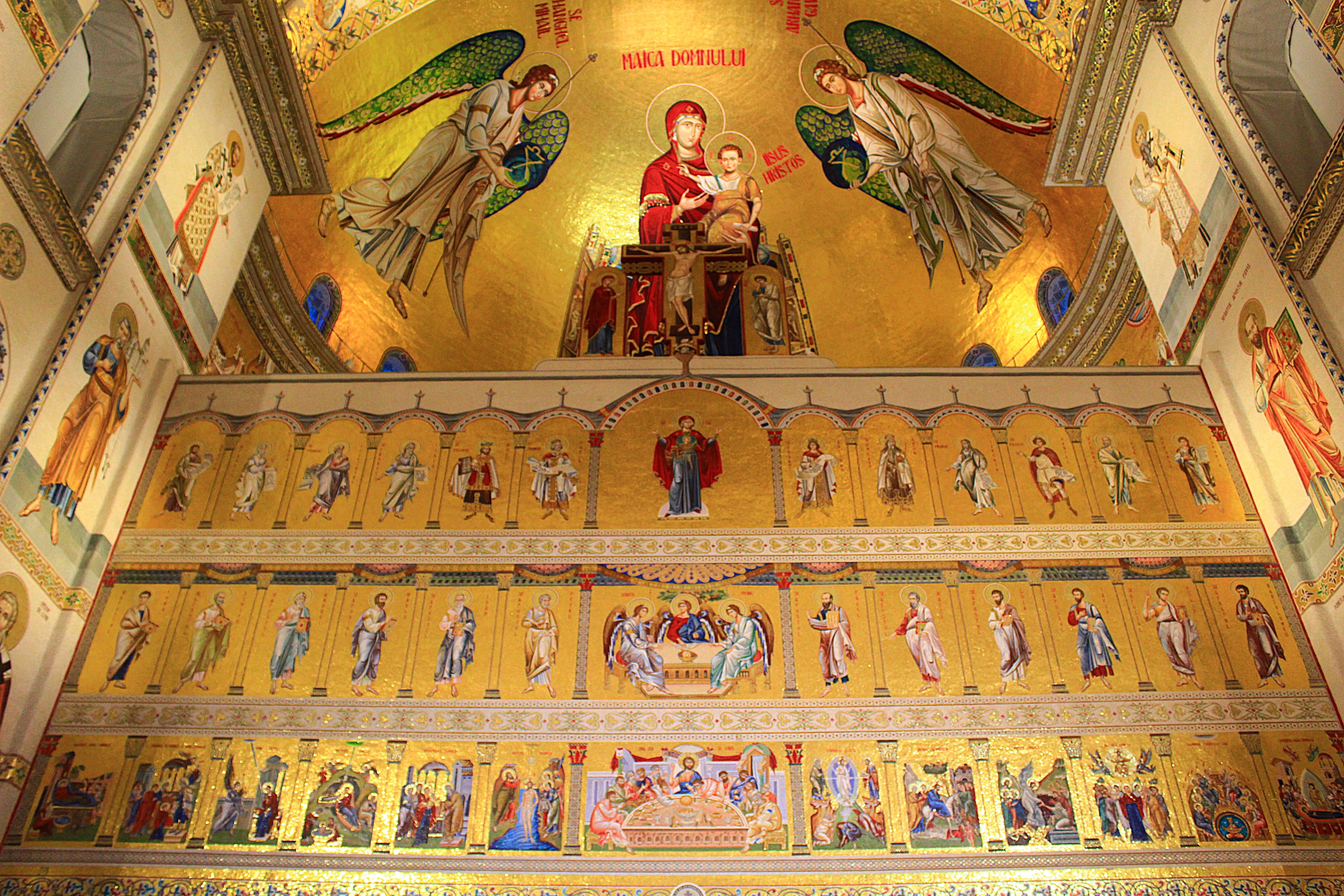 Iconostasis of Romanian Nathional Cathedral