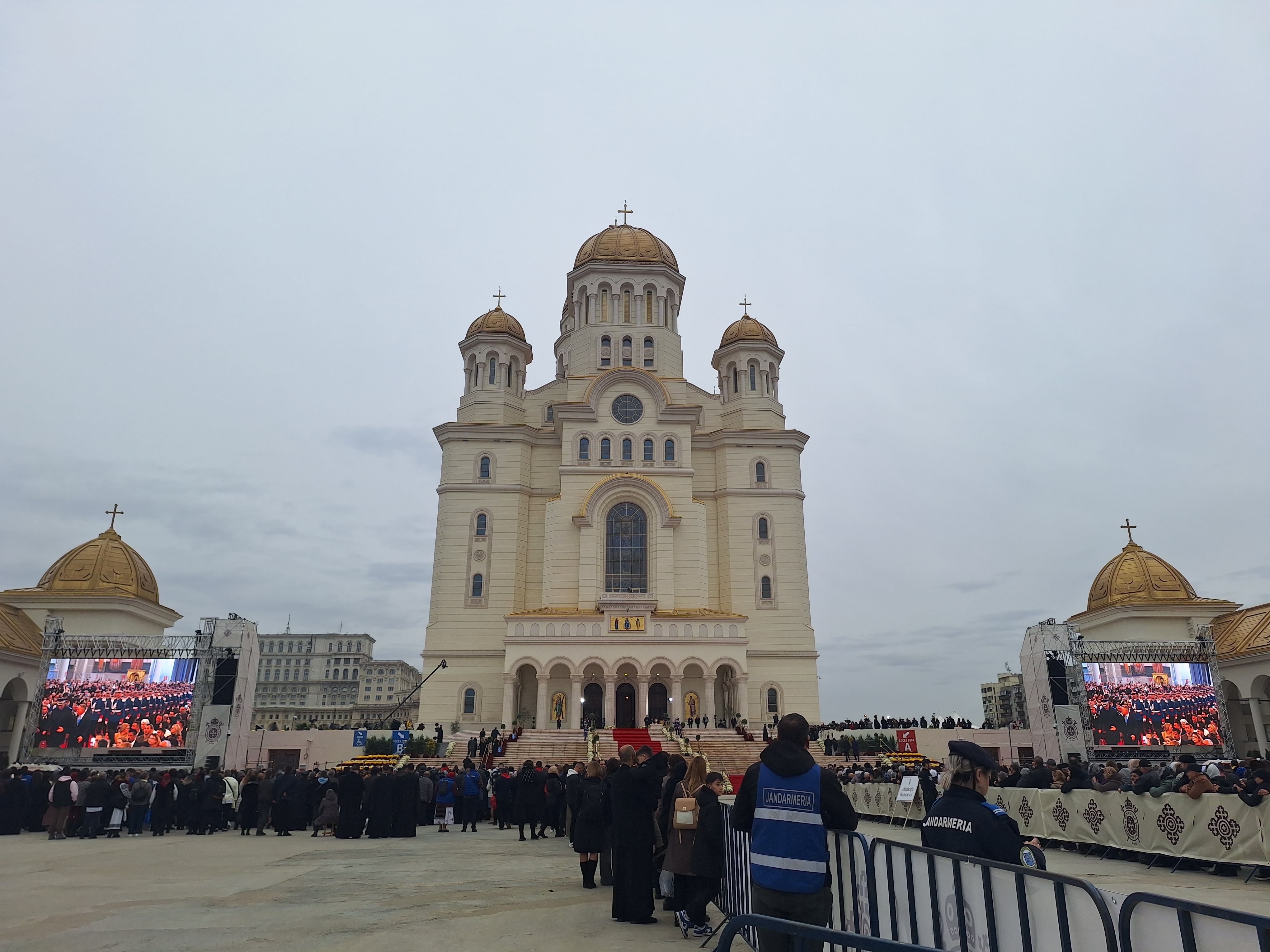 Consacration of Romania&#039s National Cathedral 
