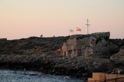 Sheep1389 
 Krzyż w Anfe pod wieczór, 2025