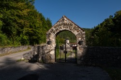 alik 
 Kaludra Convent of St. Apostle Luke  