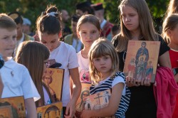 alik 
Solemn procession on Dormition feast in Kolašin 
2025-11-11 12:40:38