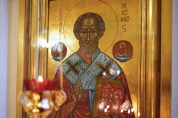 jarek 
St. Nicholas icon in the Orthodox church in Ciechocinek 
2025-11-12 15:09:07