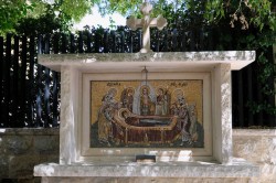 Sheep1389 
Zaśnięcie Bogurodzicy - ikona mozaikowa przed soborem w Douma, 2025 
2025-11-17 19:34:16