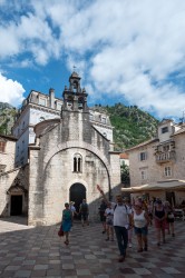 Lazo 
 Српска православна црква Светог Луке, Котор, Црна Гора