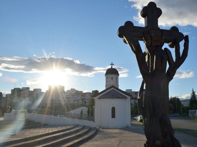 Krzyż na jubileusz Edyktu Mediolańskiego w Podgoricy