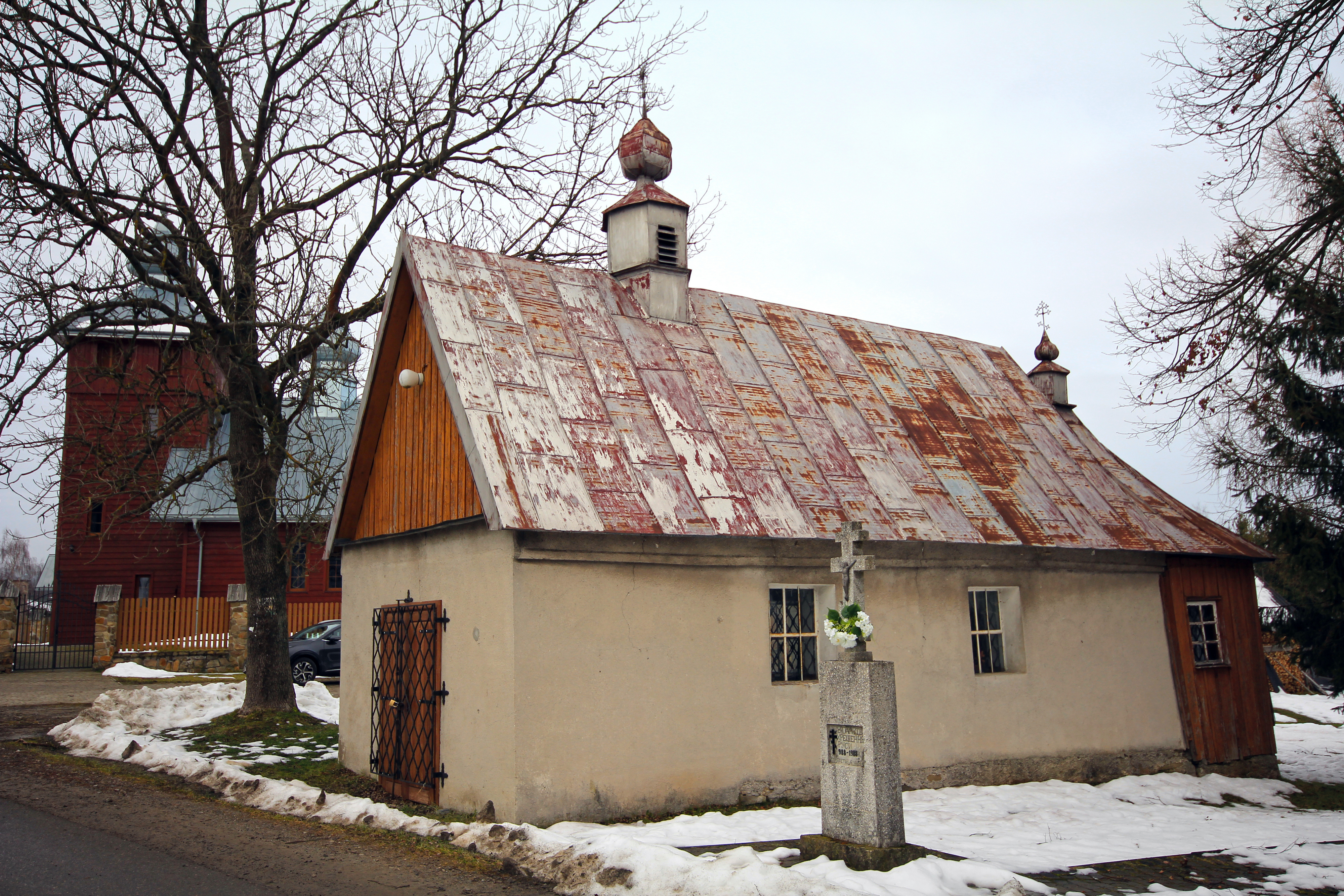 The old Orthodox chapel in Regietów