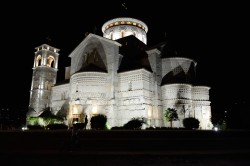 Sheep1389 
Sobór Zmartwychwstania Pańskiego w Podogicy nocą, 2024 
2025-12-01 19:23:36