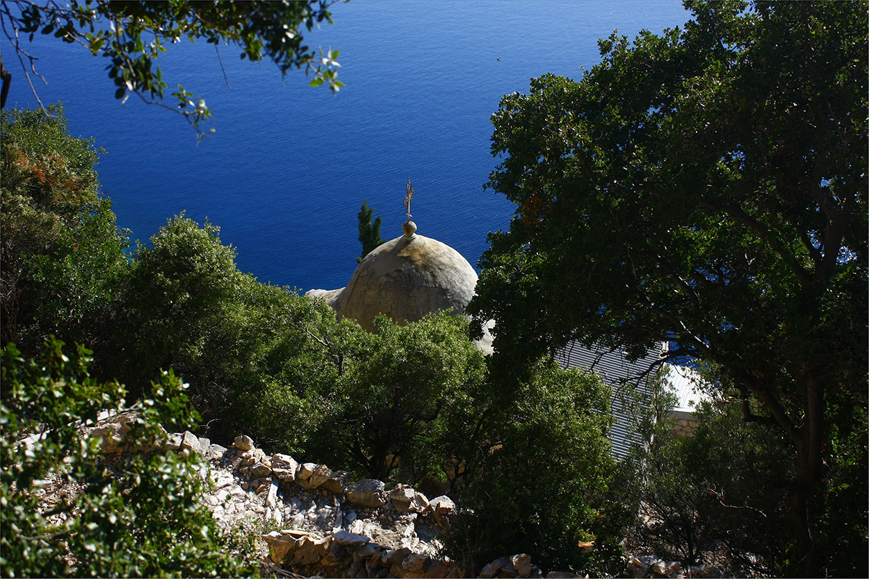 Carоulia, the Place of the Greatest Hermits of Mount Athos