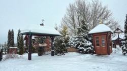 jarek 
The Orthodox skete in Odrynki in winter 
2026-01-28 16:31:12