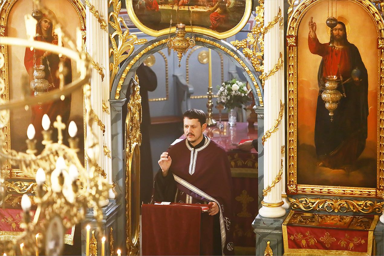 Easter Celebration at the Protection of the Holy Virgin Church in Valjevo