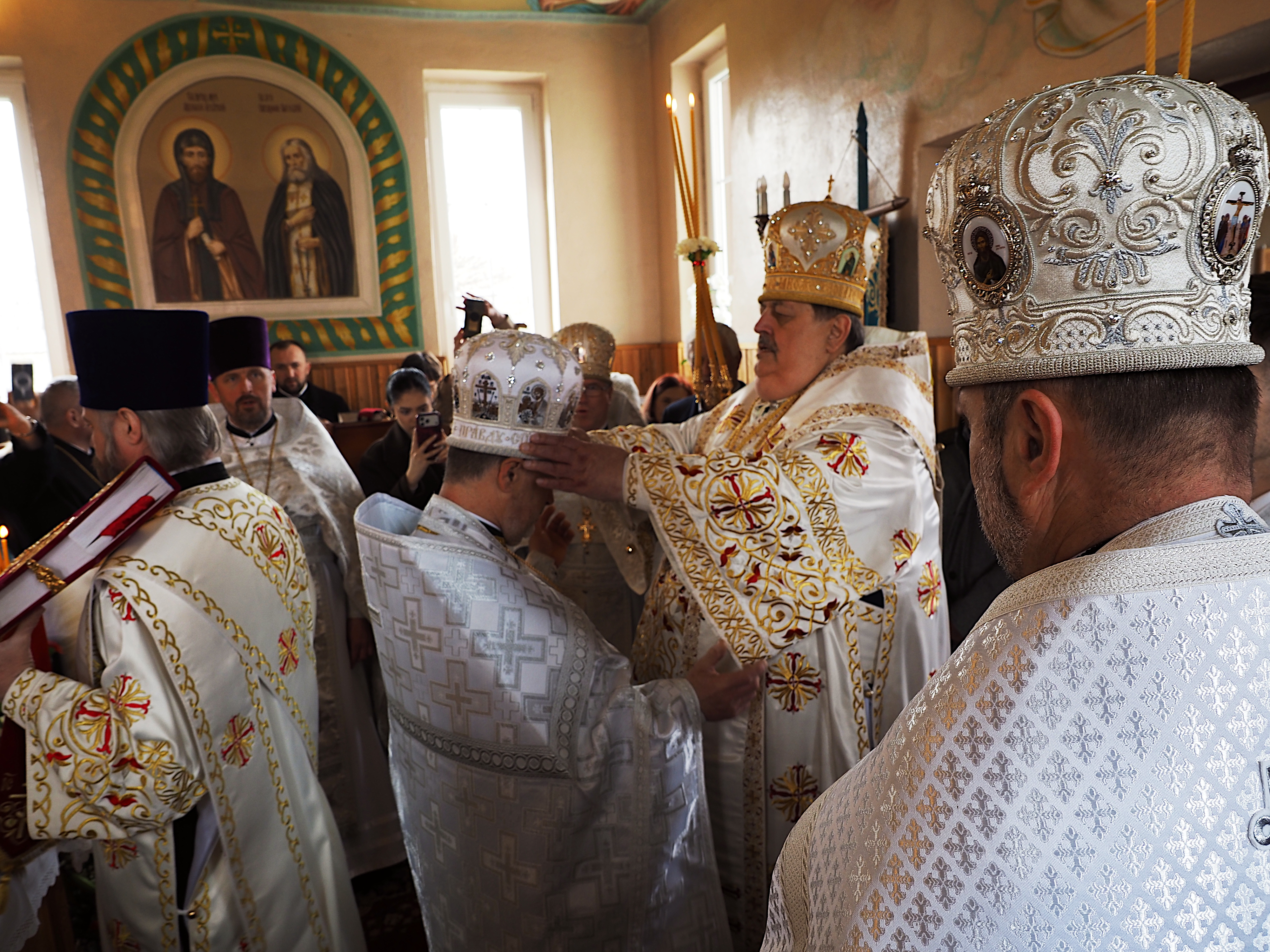 ks. prot. Jan Kulik nagrodzony prawem noszenia mitry