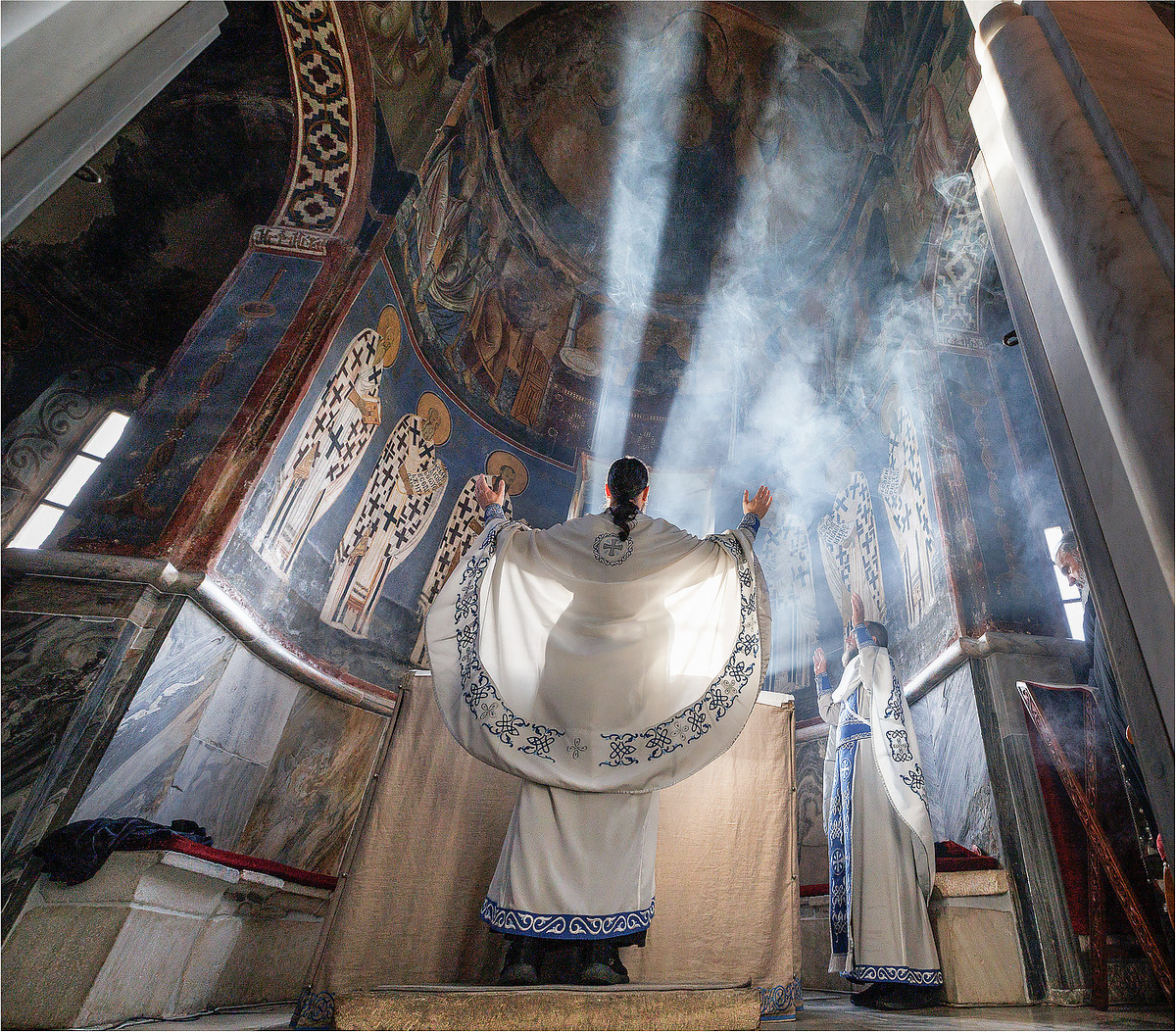 Благословено Царство.../Blessed is the Kingdom...