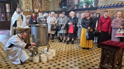 jarek1 
 The fest of Theotokos of the Life-Giving Spring in St. Nicholas Cathedral in Białystok
