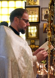 jarek1 
 The Divinie Liturgy in St. Michael the Archangel Chapel in Warsaw