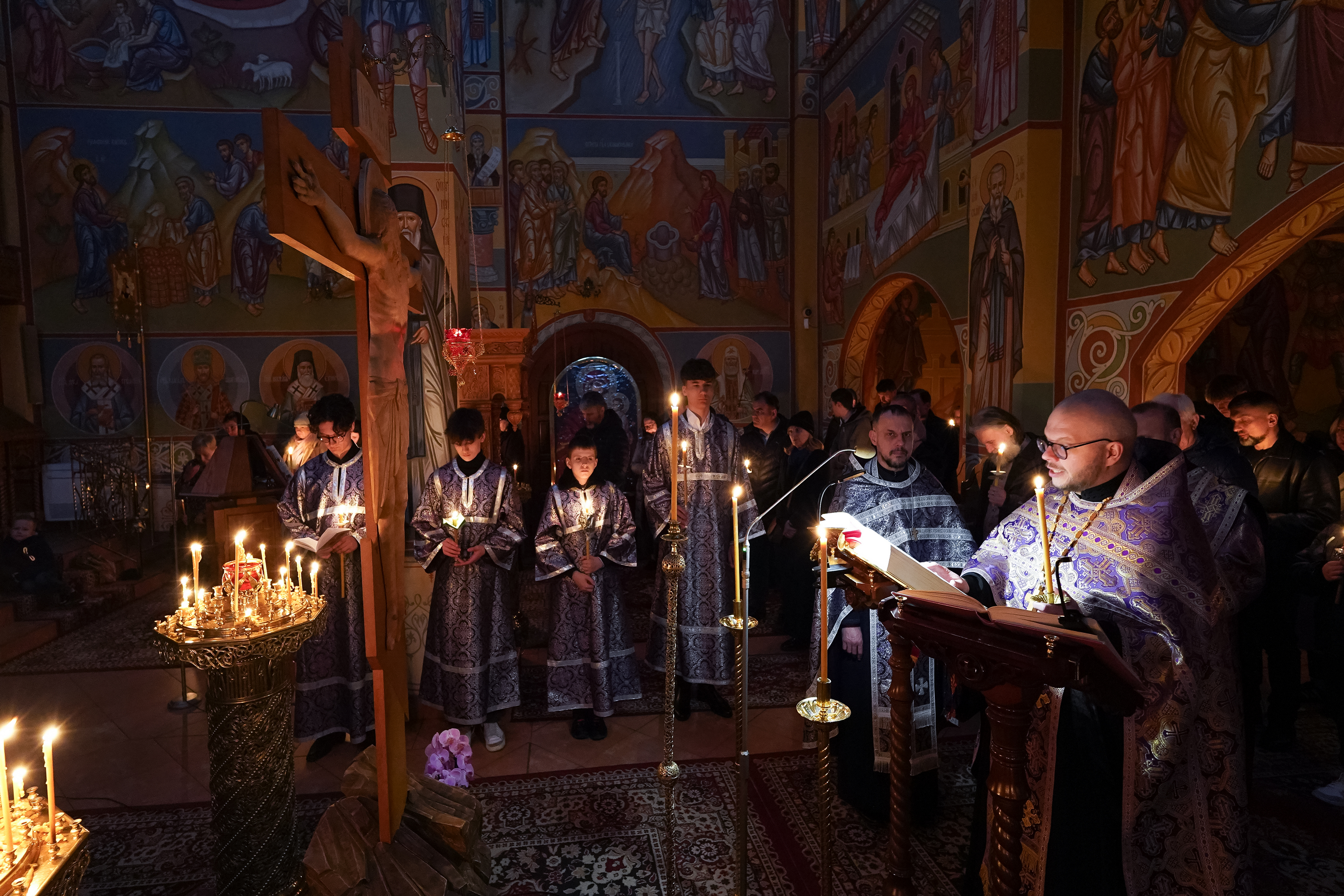 Reading of Twelve Gospels in Zwierki Convent