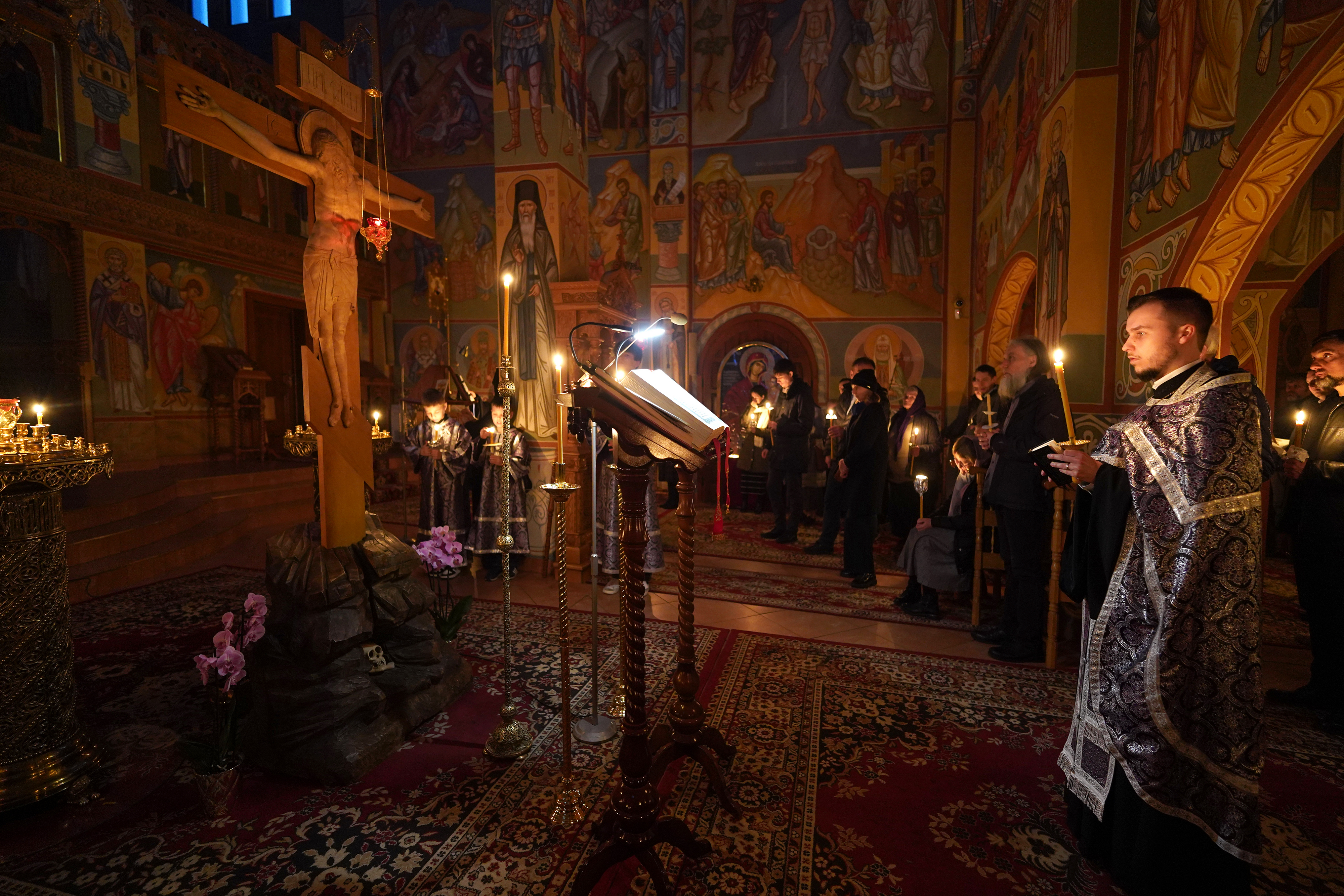 Reading of Twelve Gospels in Zwierki Convent 